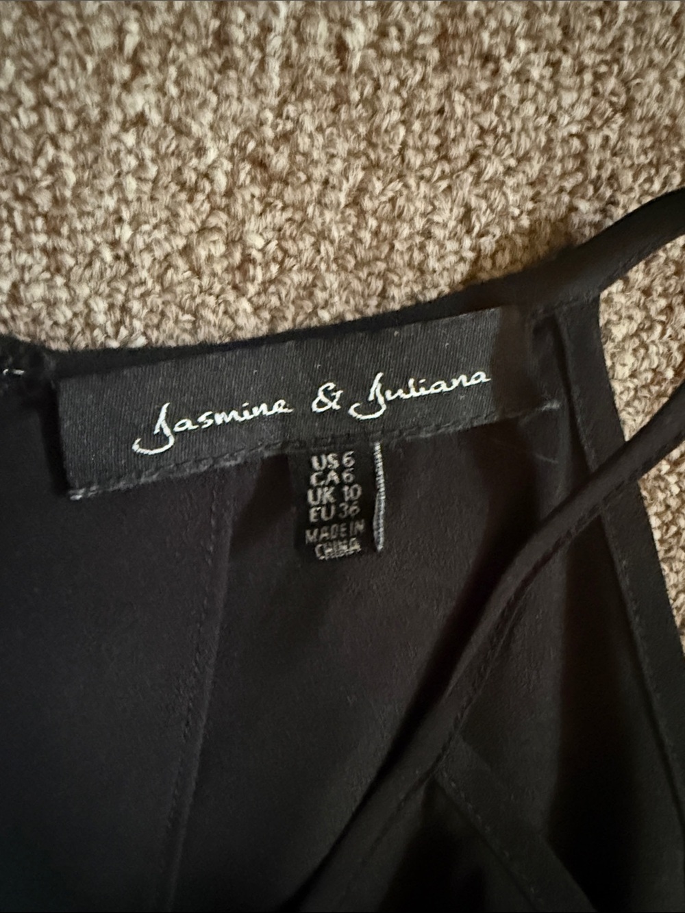 Black Sleeveless Drawstring Waist Romper - Picture 2 of 4